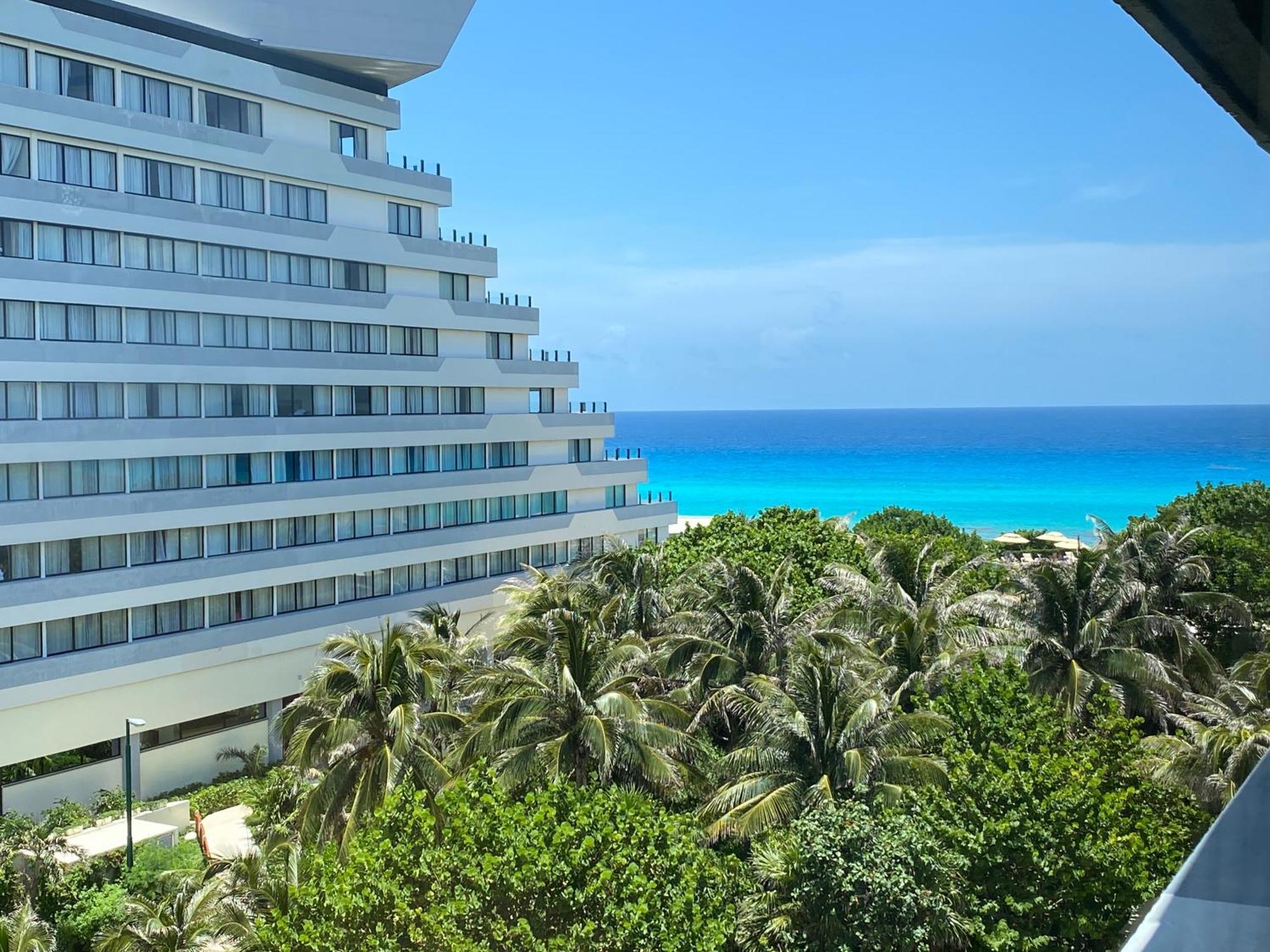 Condo In Ocean Front Resort Cancun Ruang foto