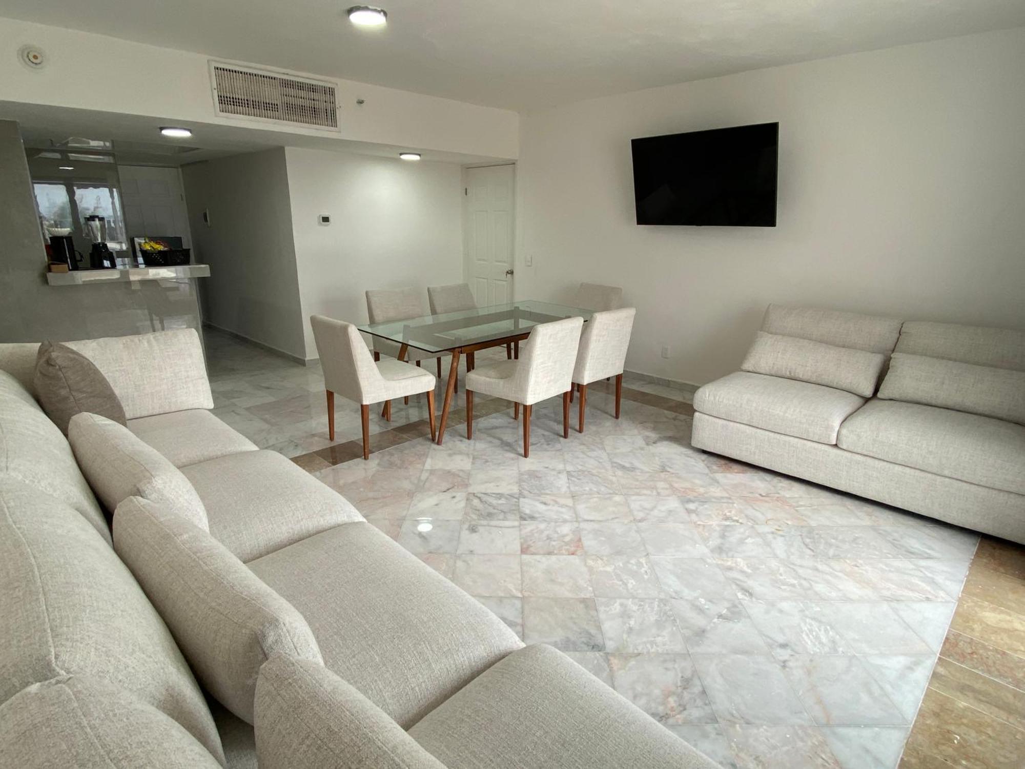 Condo In Ocean Front Resort Cancun Ruang foto