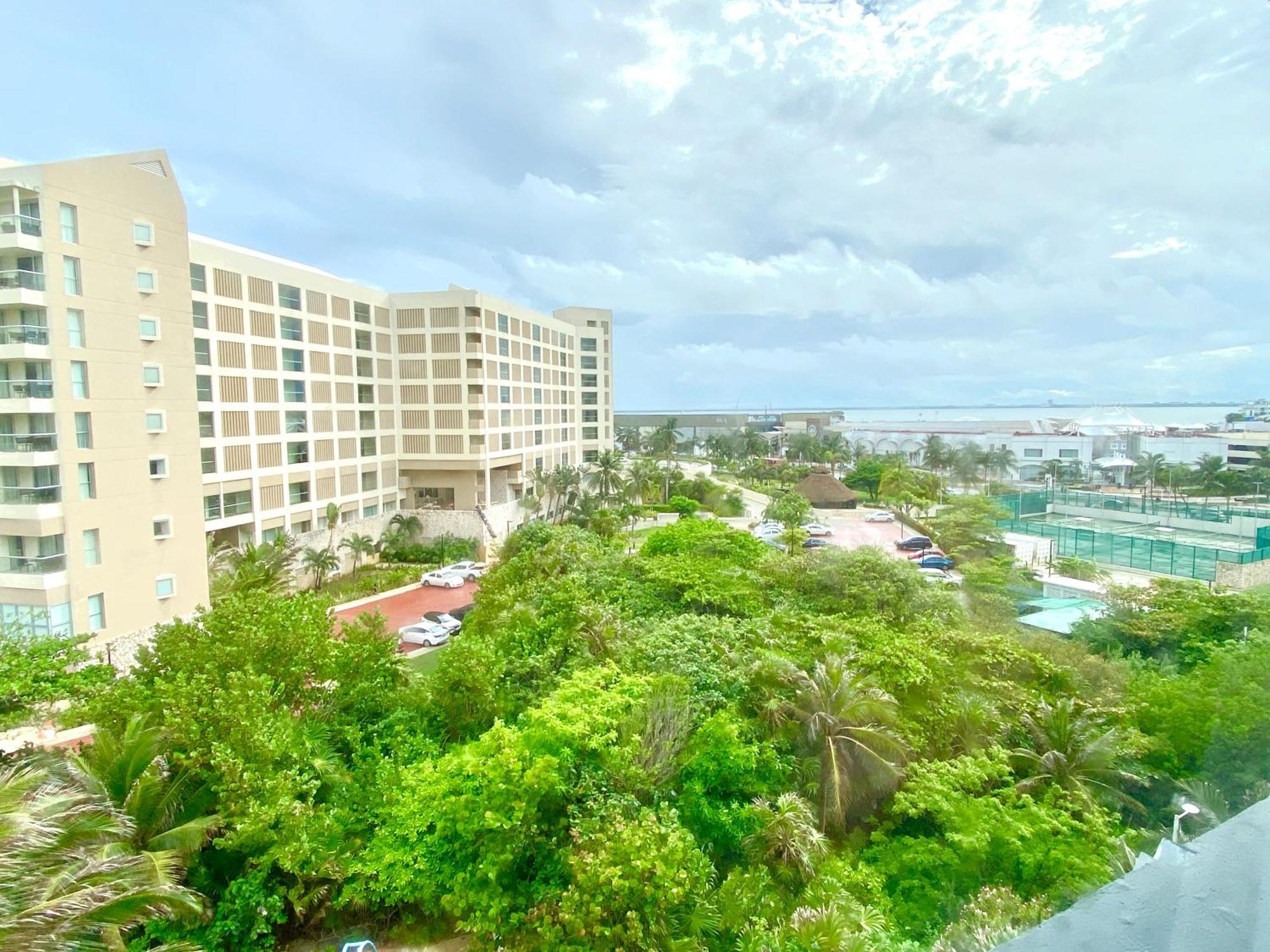 Condo In Ocean Front Resort Cancun Ruang foto