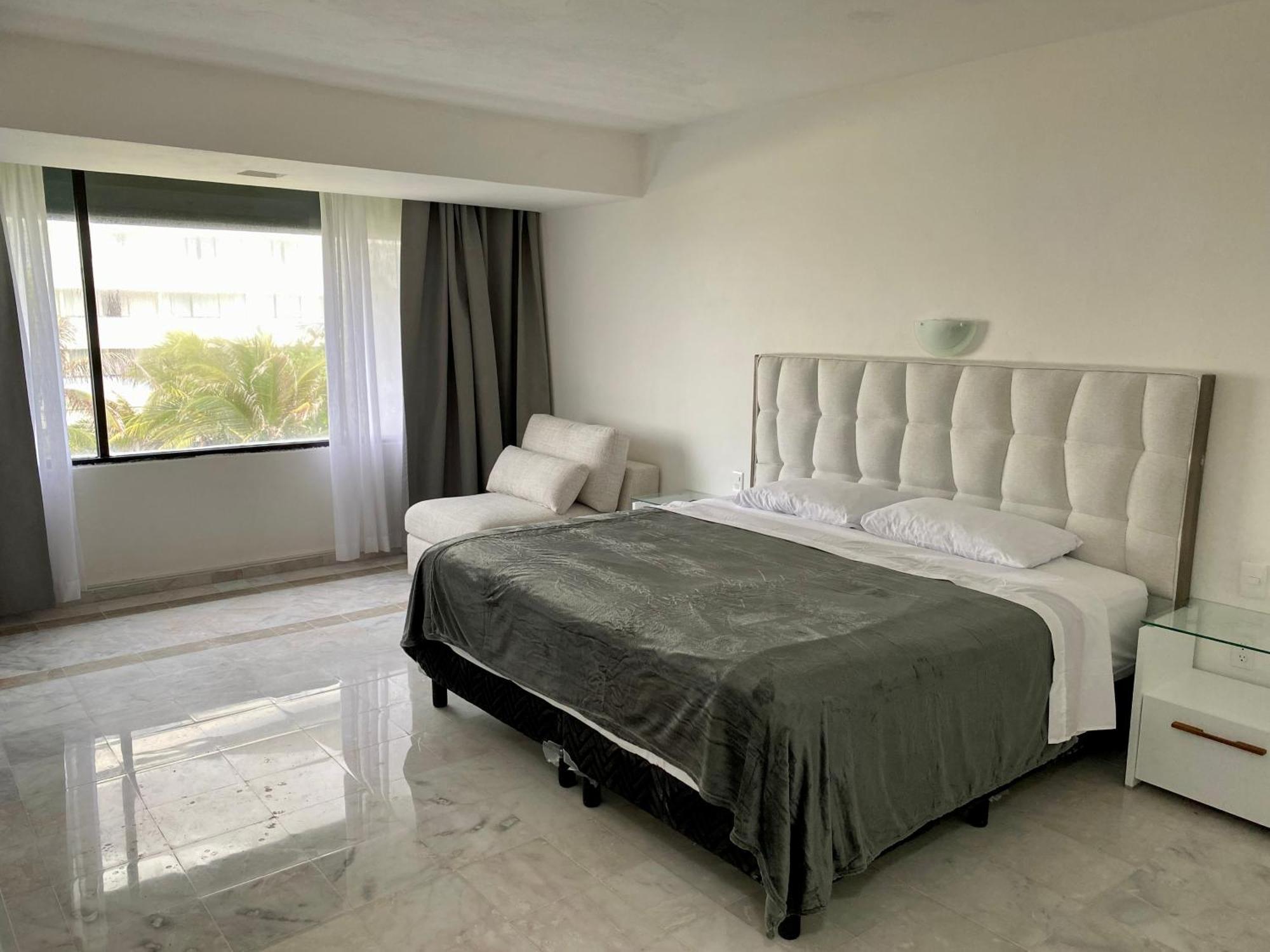 Condo In Ocean Front Resort Cancun Ruang foto